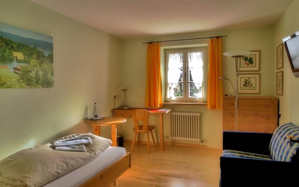 Gasthof Zum Stern Seehausen am Staffelsee Habitación foto